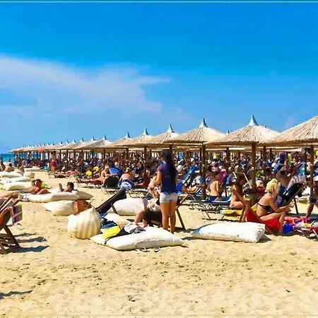 Apartamento Kristina Family Néa Iráklia